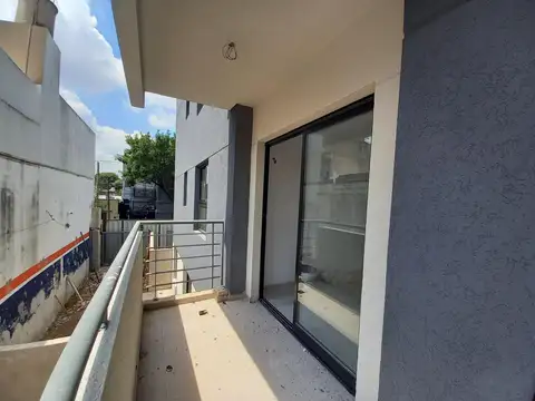 Departamento en Venta al Noreste