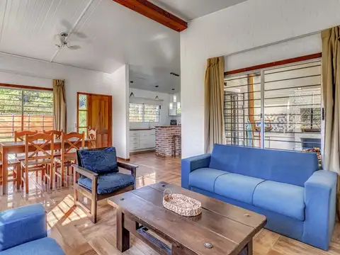Casa en Venta en Las Flores, USD 187.000
