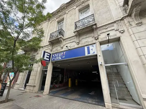 Cochera a la venta en españa al 900