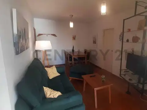 Avenida Monroe 4800, Piso 0