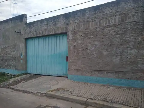 Galpon en Venta 8  mts Frente