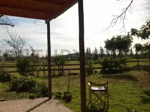 Calle 161 esquina 82 | Venta 2 hectáreas - Los Hornos - USD 115.000