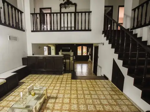 Avenida Morrison 8200