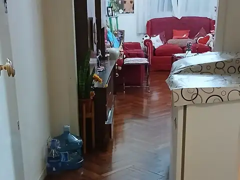 VENTA PH 3 AMBIENTES 2 PISO ESCALERA ALMAGRO