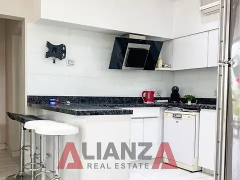 Casa en Venta en Aires del Llano Country Club, USD 450.000
