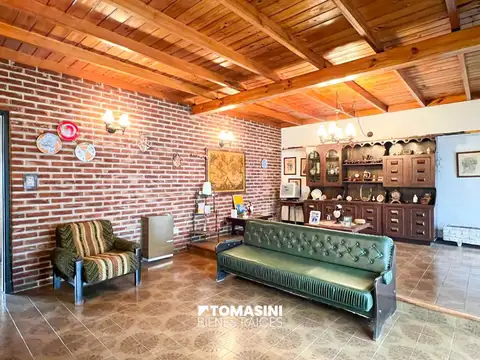 Casa 4 ambientes con 3 baños