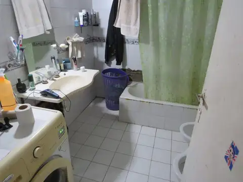 Casa 2 ambientes con 1 baño