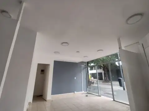 Blanco Encalada 5500, Piso PB