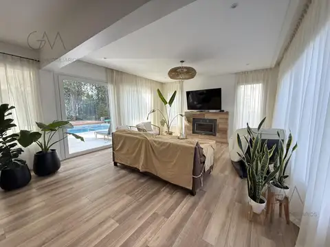 Casa en Venta en Arenas del Sur, USD 375.000