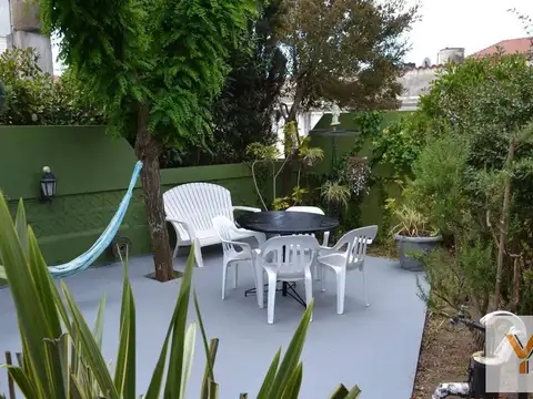 Casa 6 ambientes con 3 baños
