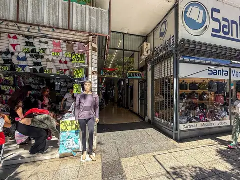 Local Comercial en galeria 36 m2 ideal comercio