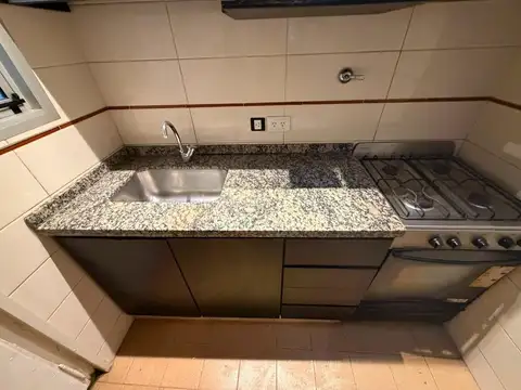 Casa en Venta en Flores Sur, USD 174.000