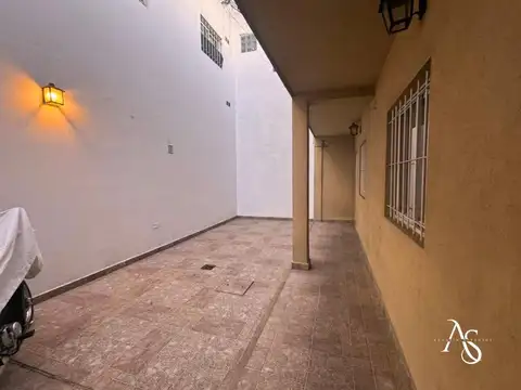 senador moron  bella vista al 800