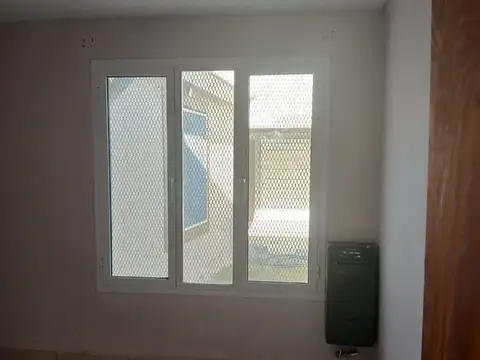 Casa en Alquiler con 1 cochera