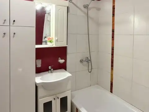 Avenida Belgrano 1300, Piso 3