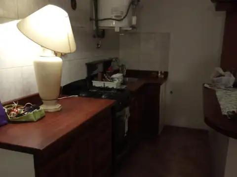 Casa 2 ambientes con 1 baño