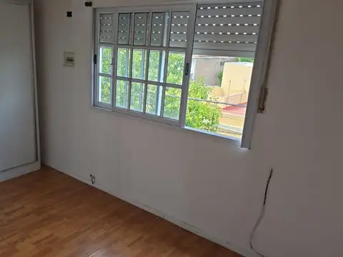 Depto Tipo Casa en Venta en Caseros, USD 65.000