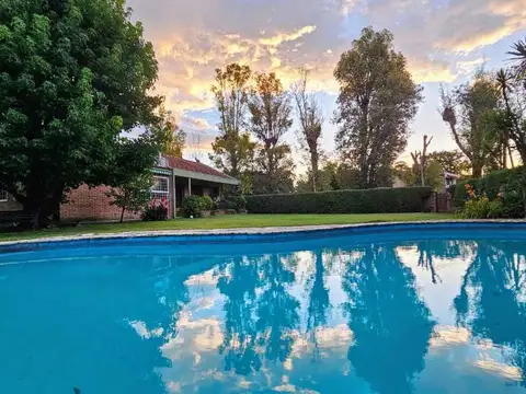 Casa  en Venta en Altos del Barranco, Pilar, G.B.A. Zona Norte