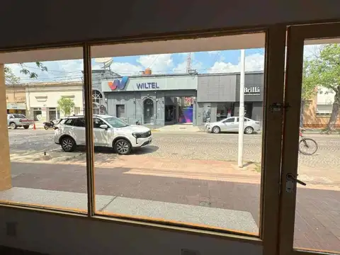 Local en Alquiler 44 años
