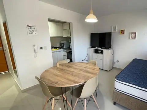 Sarmiento 68 , Piso 4
