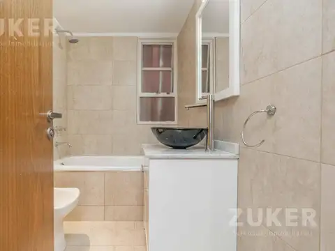 Departamento 4 ambientes con 3 baños