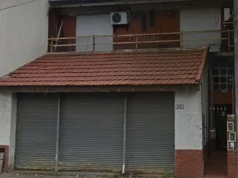 VENTA EN BLOCK - DOS DEPARTAMENTOS DE 2 Y 3 AMBIENTES - LOCAL COMERCIAL - RAMOS MEJIA