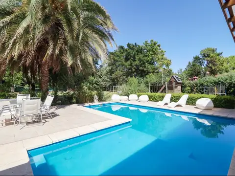 VENTA CASA QUINTA 20 DE JUNIO ZONA OESTE GBA