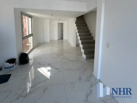 Departamento en Alquiler de 5 ambientes