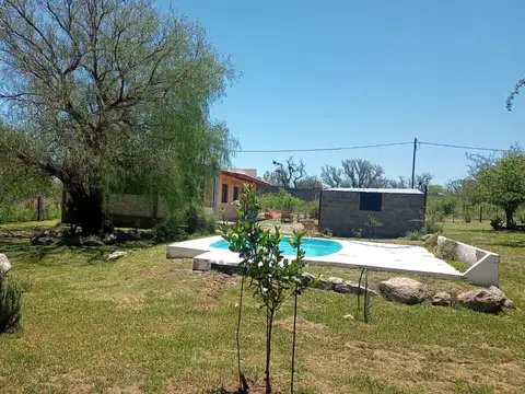 CASA EN CRUZ DE CAÑA