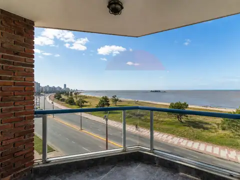 Venta Rambla de Malvin 2 dormitorios con Gge