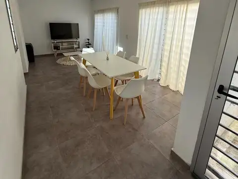 PH 3 ambientes en alquiler en Ituzaingó