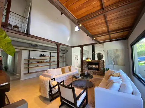 Casa en Venta en Don Torcuato, USD 680.000