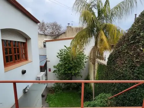 Casa 3 dormitorios en venta La Plata