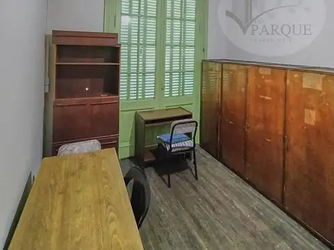Montevideo al 1000 10 Dorm. Patios - Fondo Comercio Residencia Estudiantil