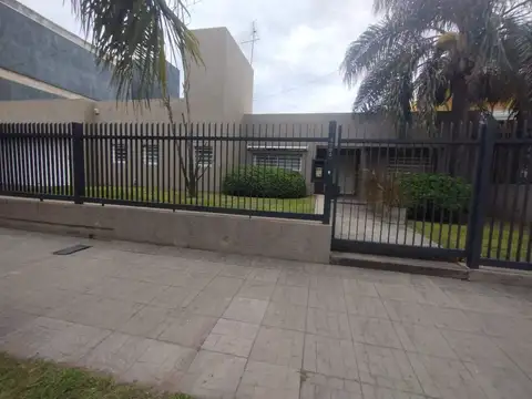 Luis Jose de Tejeda 4500