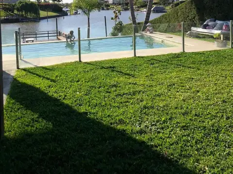 Casa en Venta en San Marco 5 dormitorios, Villanueva 100