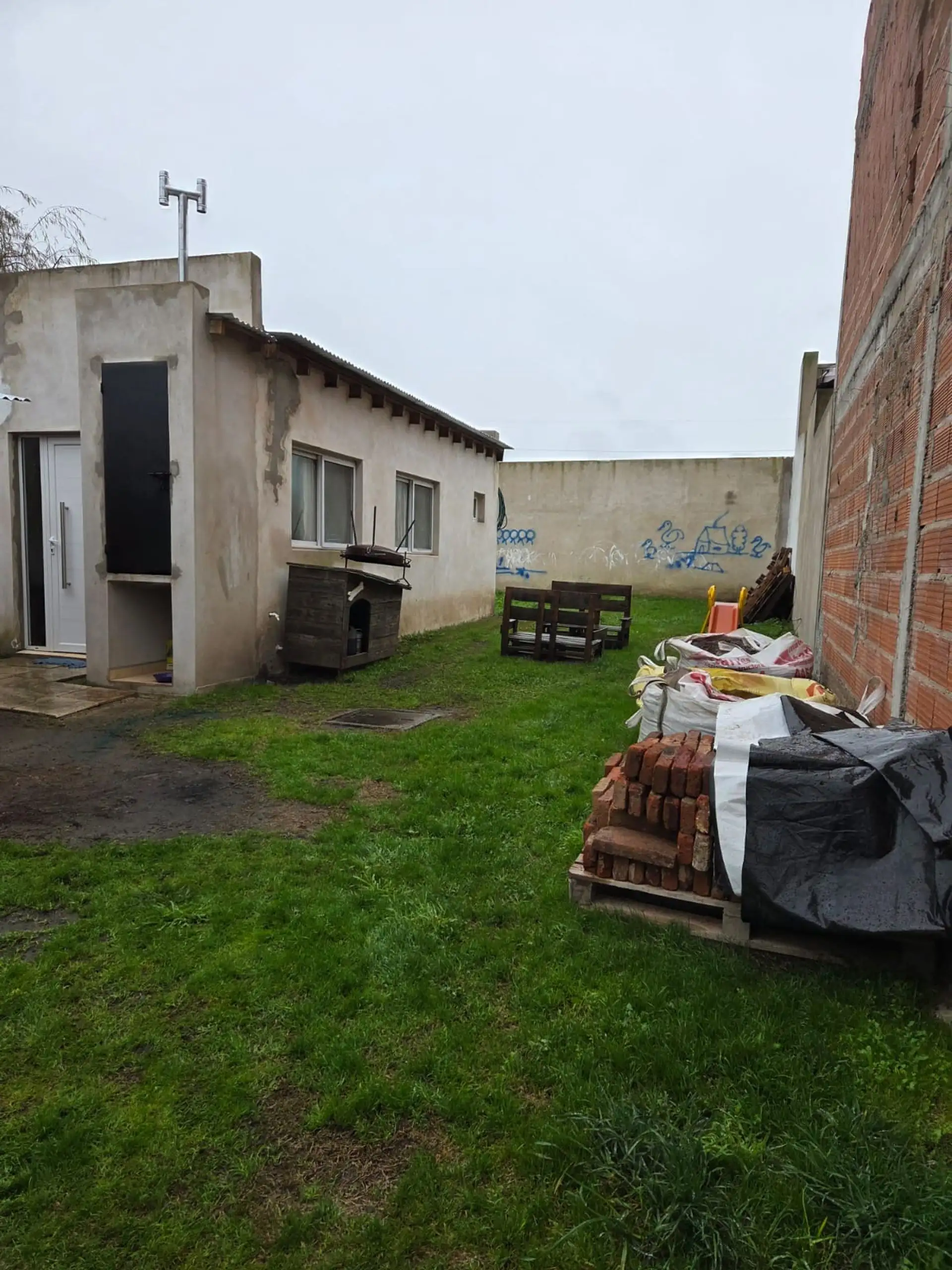 Casa 1 amb, 40m² con amplio parque — Zona Tropezón