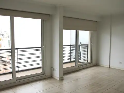 Oficina en Alquiler al Norte