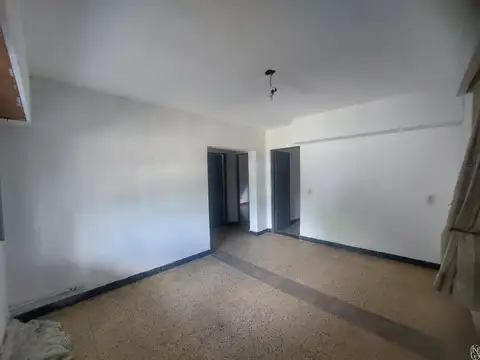 Casa 2 Dormitorios en venta c/ cochera en Belgrano