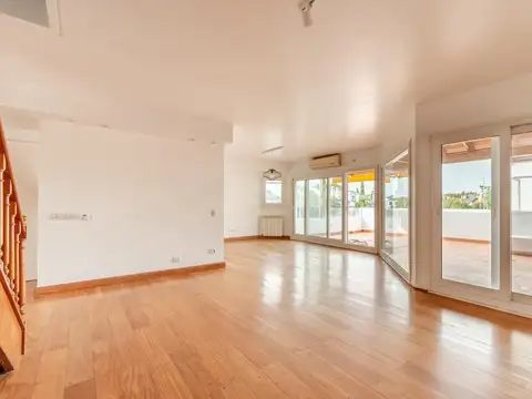 Casa en Alquiler de 3 dormitorios