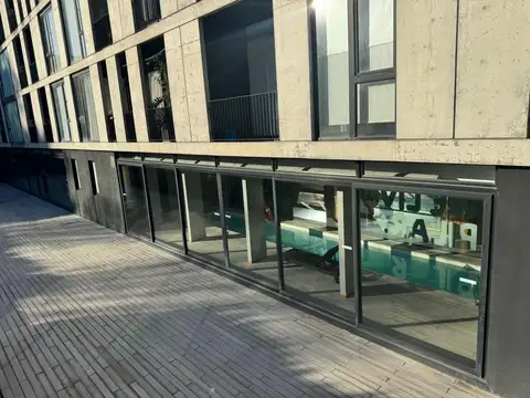 Club Bamboo, Caamaño al 1000