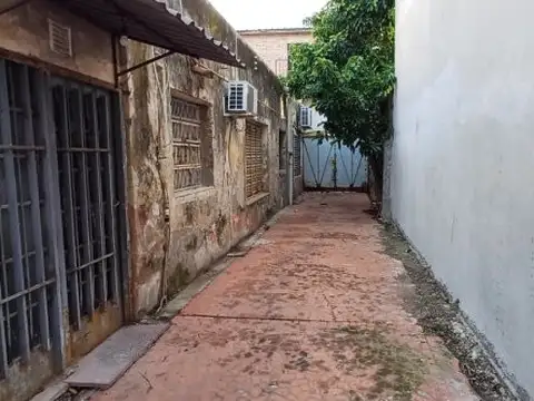 Ayacucho 5943 , Piso 0