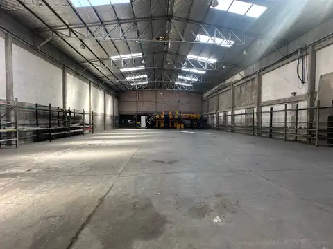 Galpon en Alquiler A Estrenar