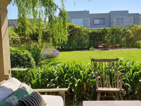 Casa en Alquiler Temporal en Laguna Del Sol, USD 6.000