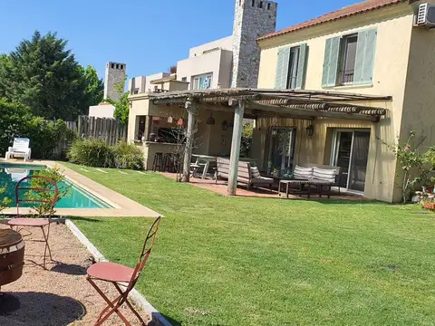 Casa en Alquiler Temporal en Laguna Del Sol, USD 6.000