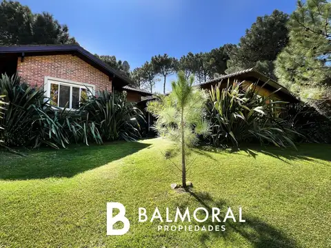 Casa en Alquiler - Zona Aromos / REF: 8751