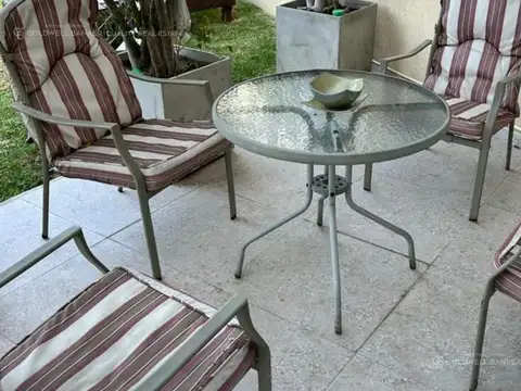 Casa 6 ambientes con 3 baños