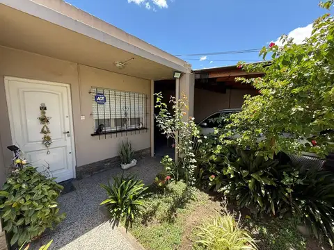 VENTA CASA 5 AMB VILLA TESEI