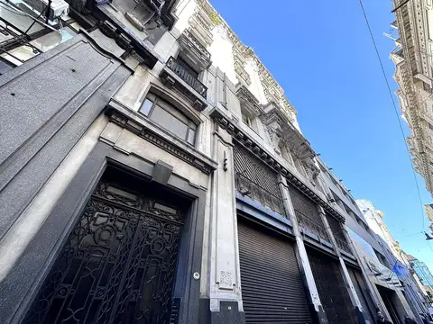 VENTA  3 AMB.EN EL CORAZON DEL CASCO HISTORICO
