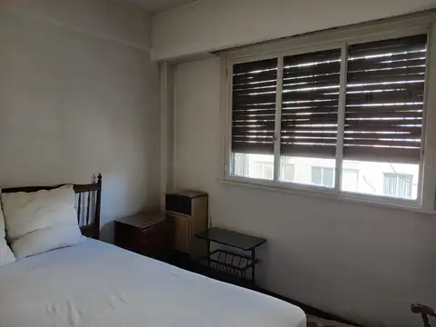 VENTA 3 AMBIENTES CON BALCON A LA CALLE. PALERMO